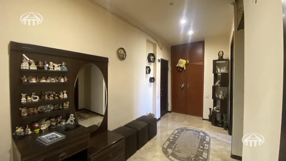 Apartment · 2 rooms · 60 m² · Erebuni