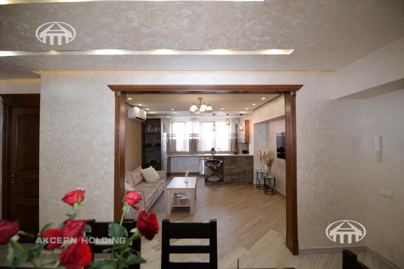 Apartment · 3 rooms · 104 m² · Kentron