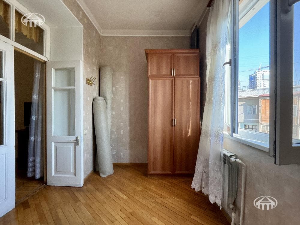 Квартира · 2 комн. · 70 м² · Арабкир