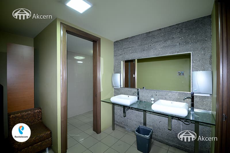 Ռեստորան · 406 մ² · Կենտրոն