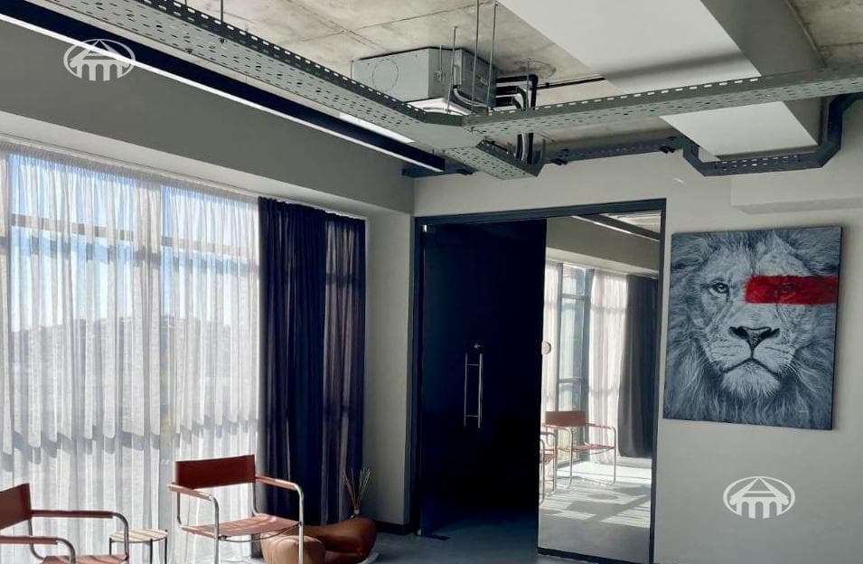 Офис · 845 м² · Кентрон