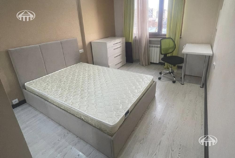 Квартира · 3 комн. · 88 м² · Кентрон