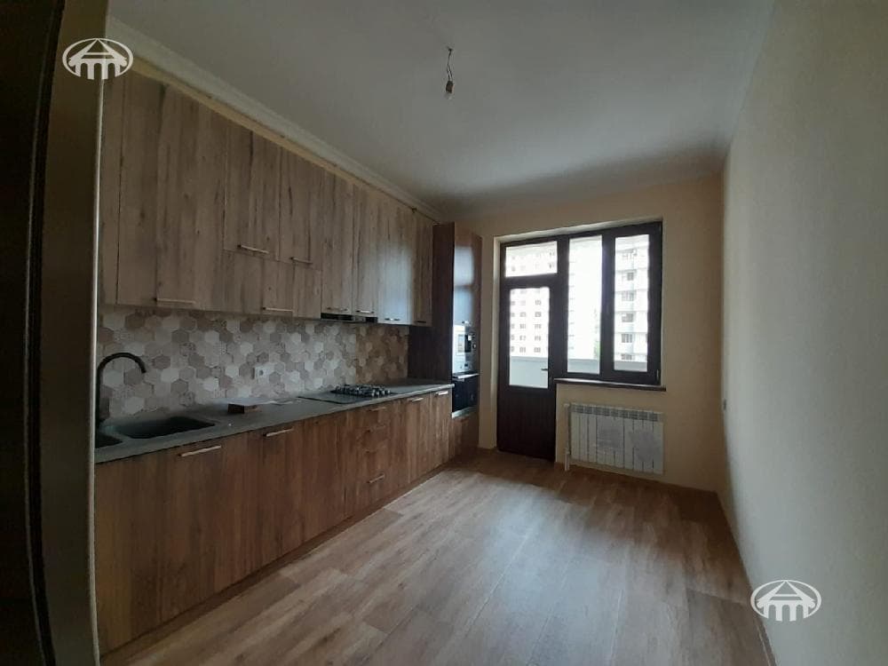 Apartment · 4 rooms · 120 m² · Ajapnyak