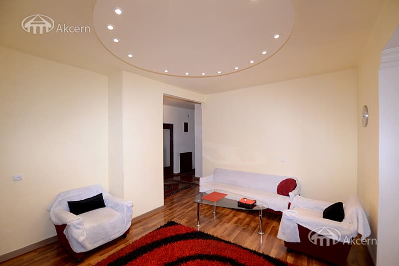 Квартира · 3 комн. · 85 м² · Арабкир