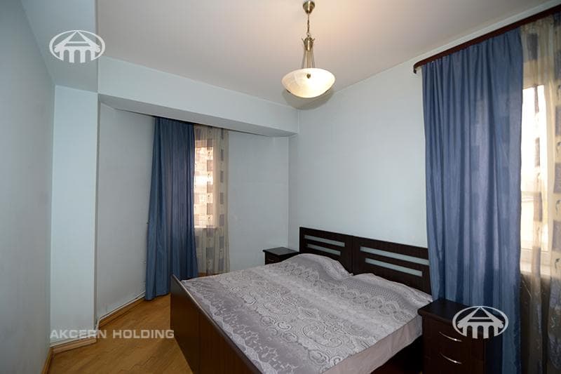 Apartment · 3 rooms · 105 m² · Kentron