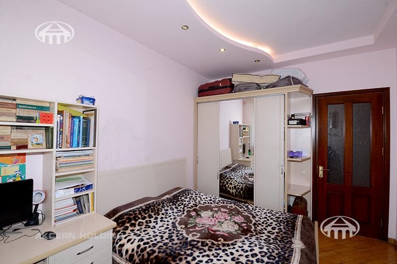 Apartment · 3 rooms · 87 m² · Arabkir