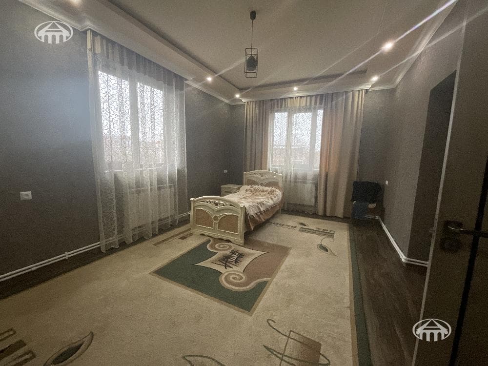 Mansion · 5 rooms · 167 m² · Kanaker-Zeytun