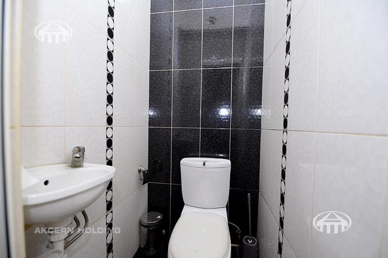 Retail · 276 m² · Kanaker-Zeytun