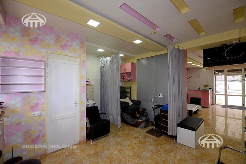 Retail · 276 m² · Kanaker-Zeytun