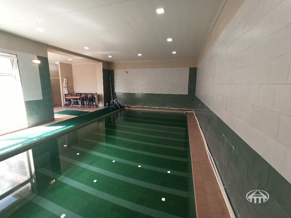 House · 8 rooms · 459 m² · Nor Nork