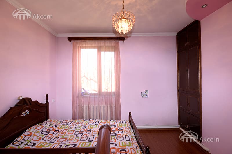 Mansion · 3 rooms · 160 m² · Nork-Marash