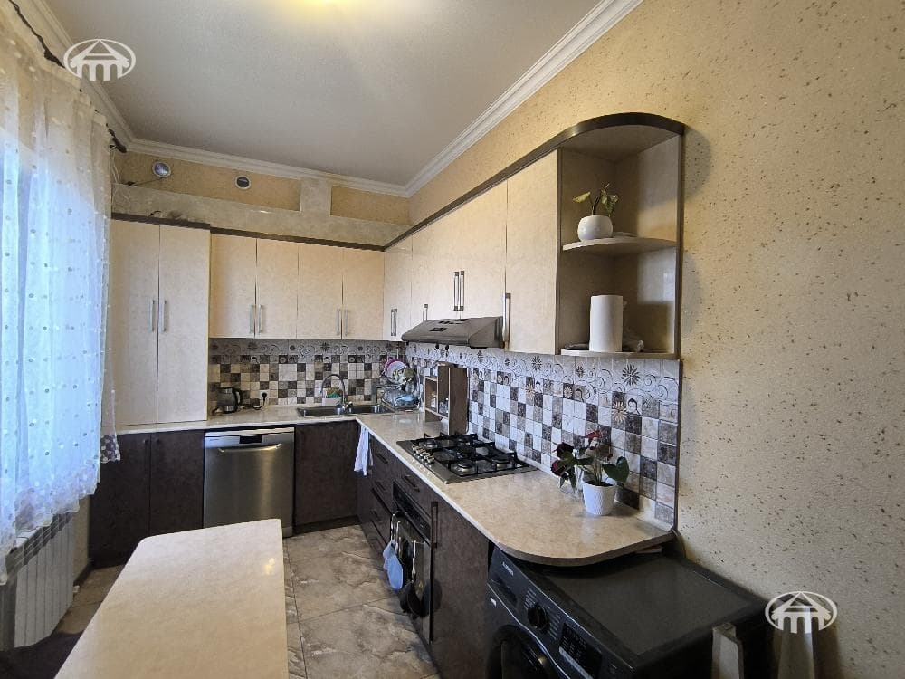 Mansion · 4 rooms · 90 m² · Malatia-Sebastia