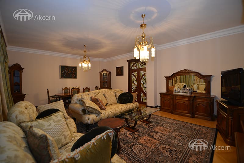 Առանձնատուն · 7 սեն. · 400 մ² · Արաբկիր