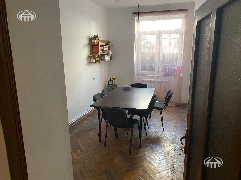 Офис · 71 м² · Кентрон