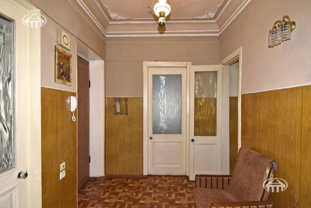 Квартира · 3 комн. · 82 м² · Арабкир
