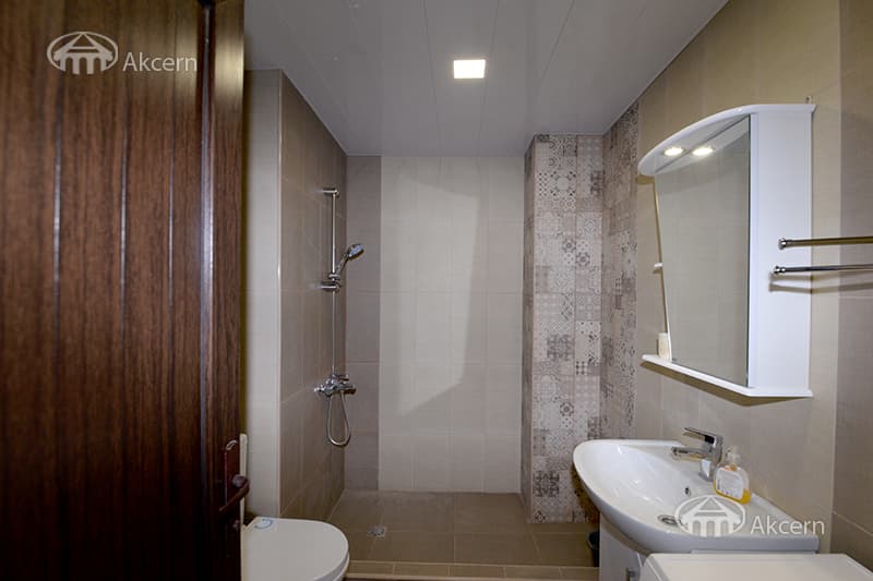 Квартира · 3 комн. · 96 м² · Арабкир