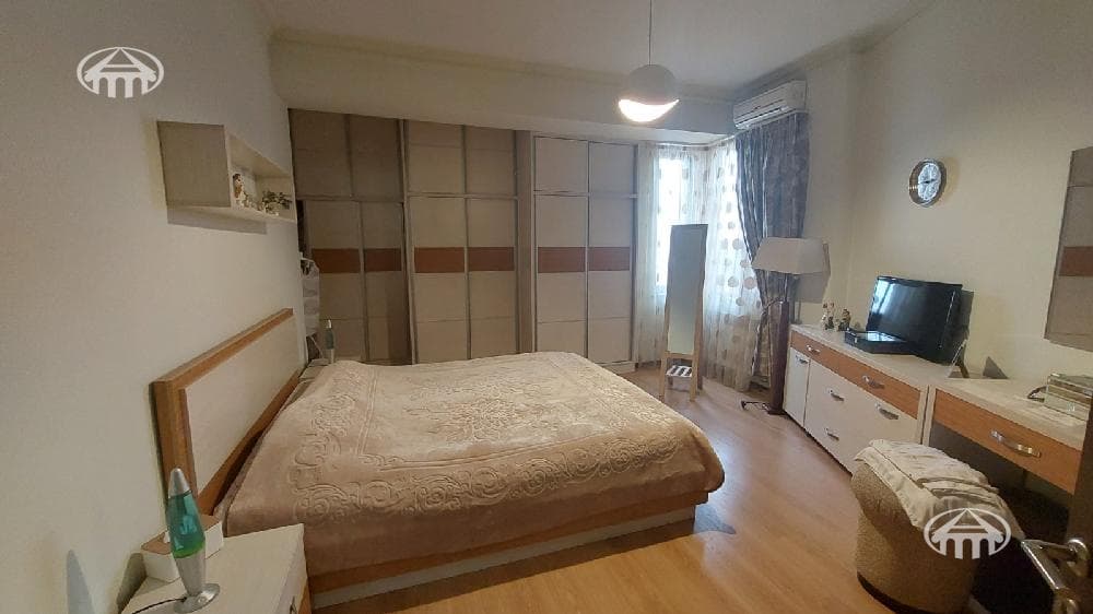 Apartment · 4 rooms · 250 m² · Arabkir