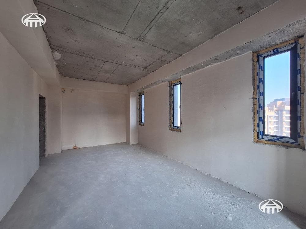 Квартира · 3 комн. · 82 м² · Зовуни