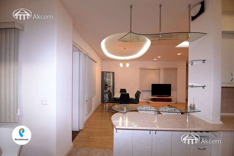Квартира · 3 комн. · 132 м² · Кентрон