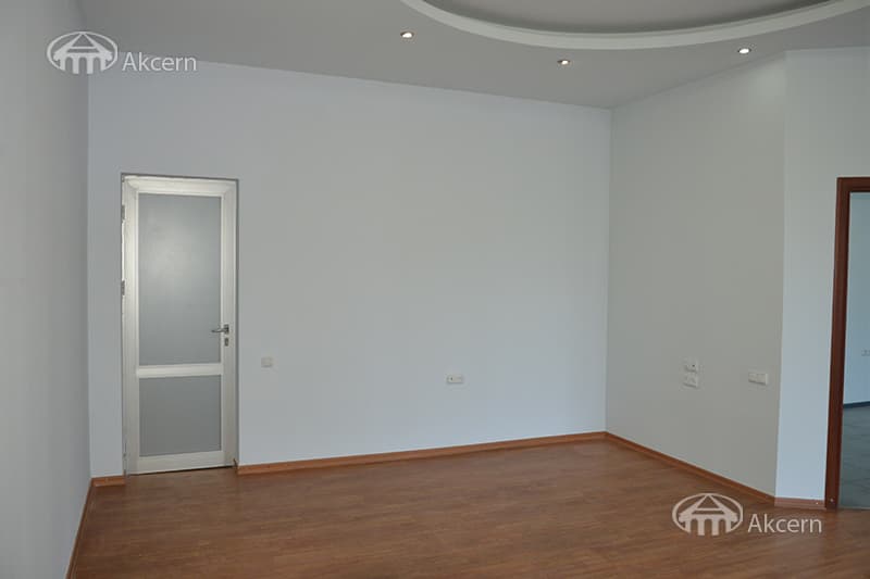 Офис · 316 м² · Канакер-Зейтун