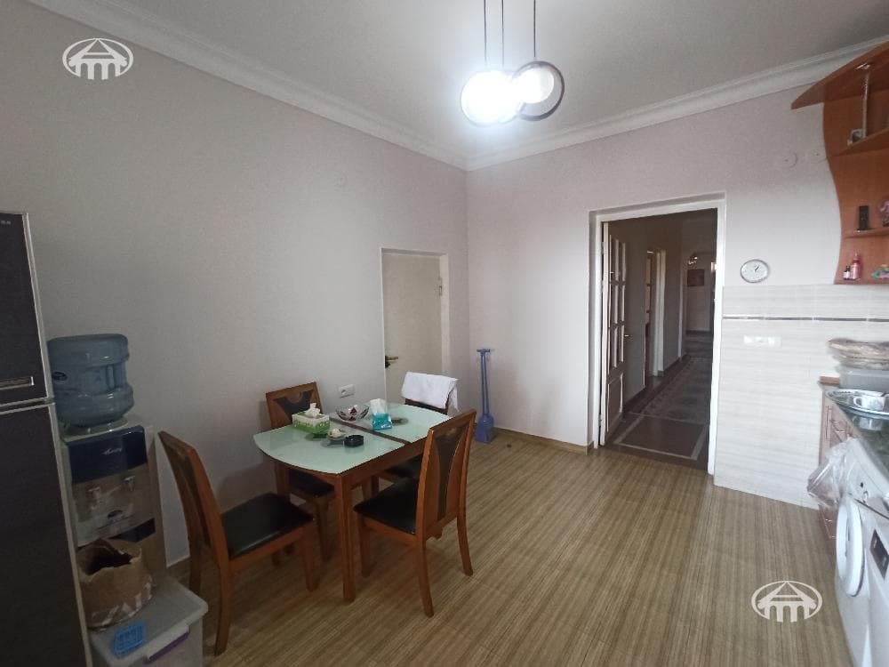 Дом · 5 комн. · 325 м² · Малатия-Себастия