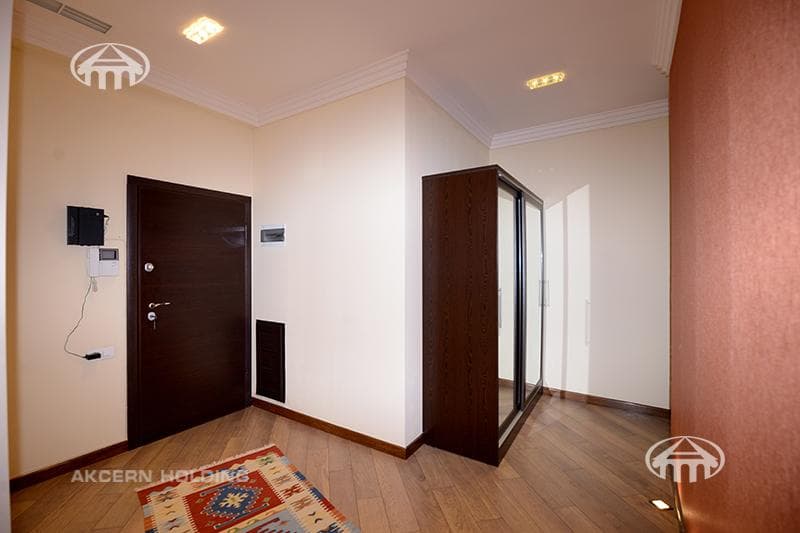 Apartment · 5 rooms · 200 m² · Arabkir