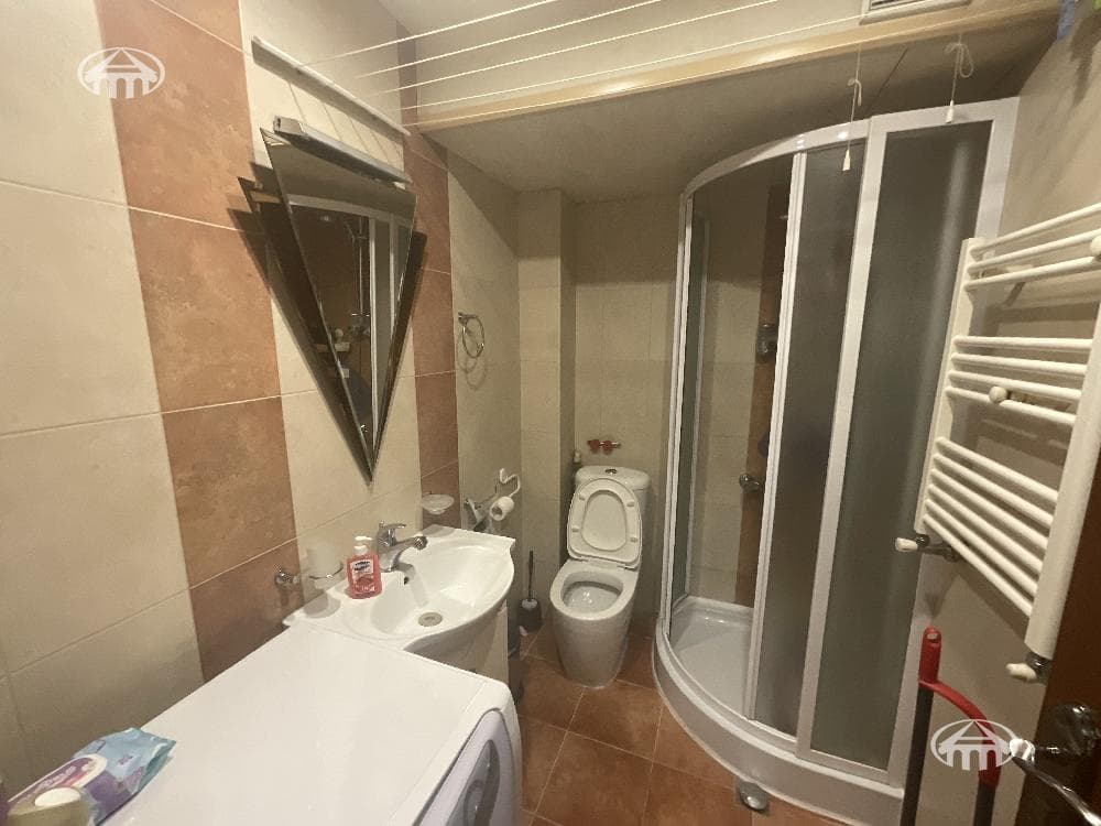Квартира · 2 комн. · 53 м² · Кентрон