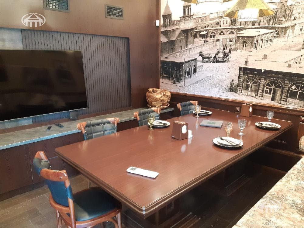 Ռեստորան · 688 մ² · Արաբկիր