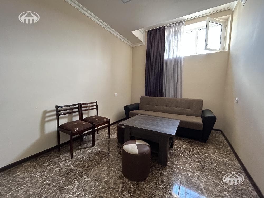 Квартира · 2 комн. · 40 м² · Эребуни