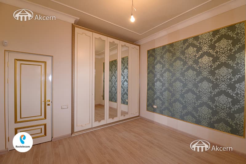 Առանձնատուն · 8 սեն. · 596 մ² · Արաբկիր
