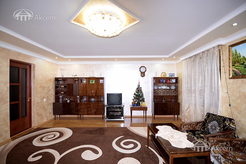 Բնակարան · 5 սեն. · 124 մ² · Քանաքեռ-Զեյթուն