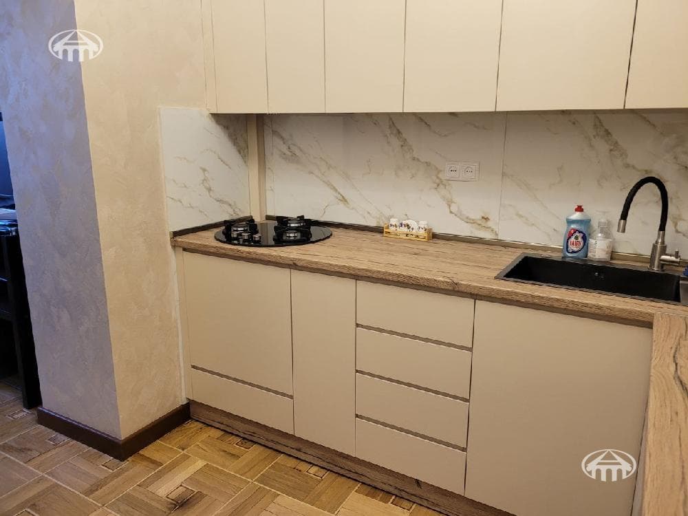 Квартира · 2 комн. · 65 м² · Аджапняк