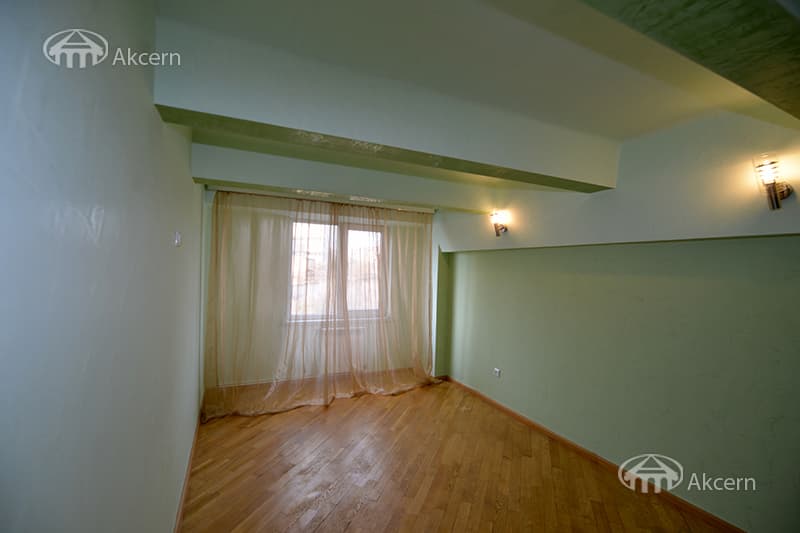 Apartment · 3 rooms · 103 m² · Kentron