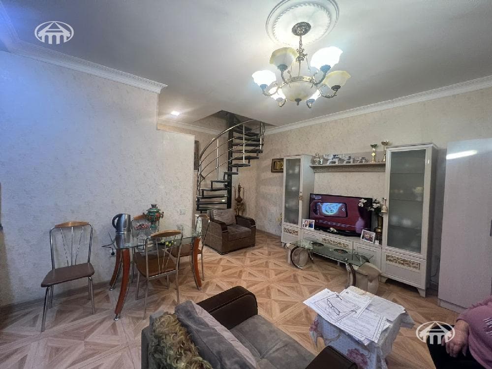 House · 3 rooms · 70 m² · Kanaker-Zeytun