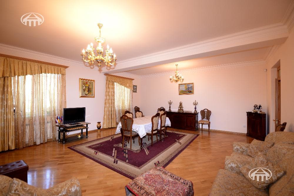 Особняк · 366 м² · Канакер-Зейтун