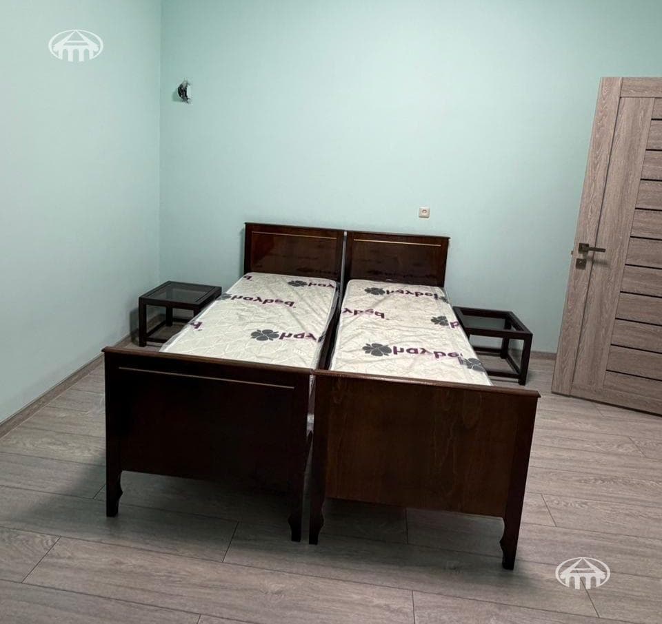 Квартира · 3 комн. · 70 м² · Арабкир