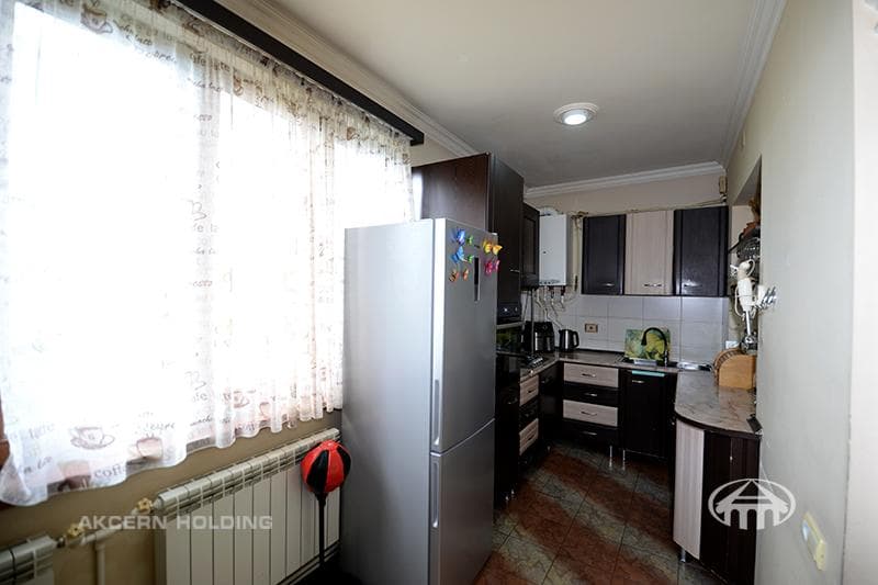 Apartment · 3 rooms · 82 m² · Ajapnyak