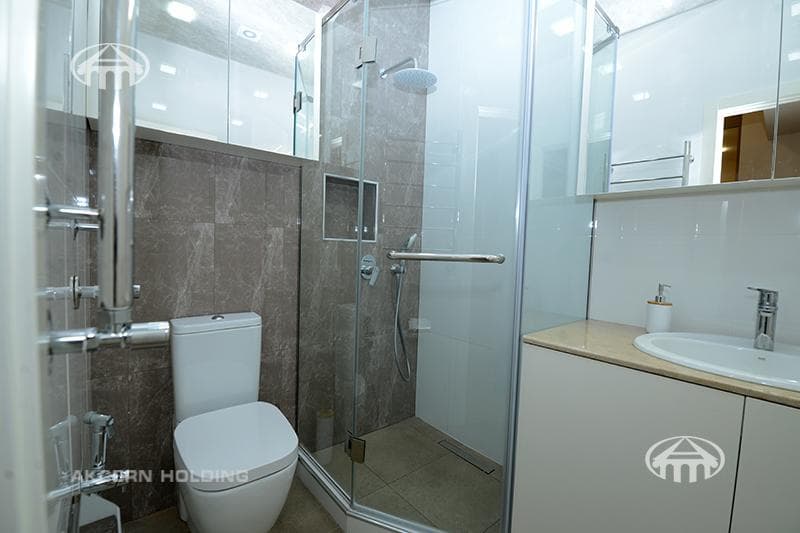 Квартира · 2 комн. · 65 м² · Кентрон