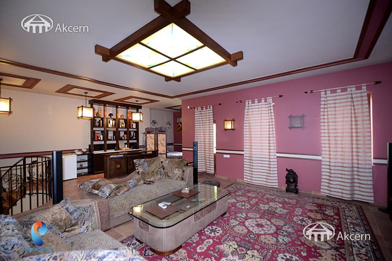 House · 6 rooms · 280 m² · Arabkir