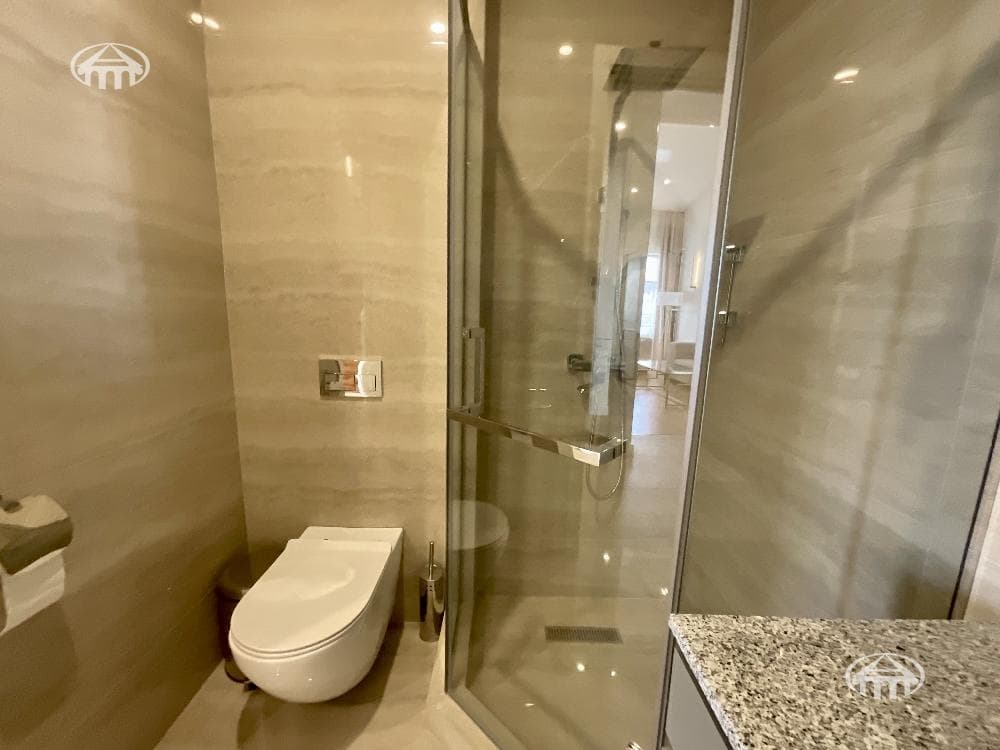 Բնակարան · 4 սեն. · 142 մ² · Կենտրոն