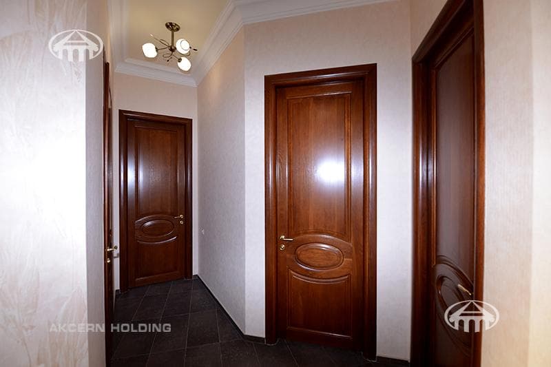 Квартира · 4 комн. · 177 м² · Кентрон