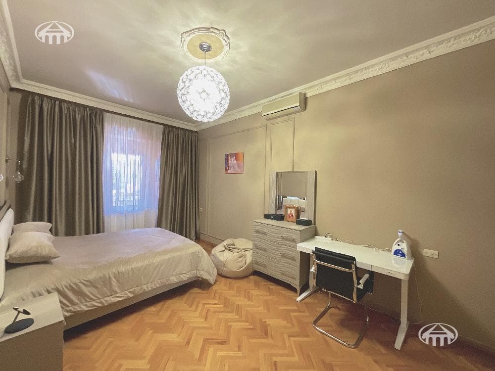 Mansion · 9 rooms · 680 m² · Arabkir — photo 11 / 47