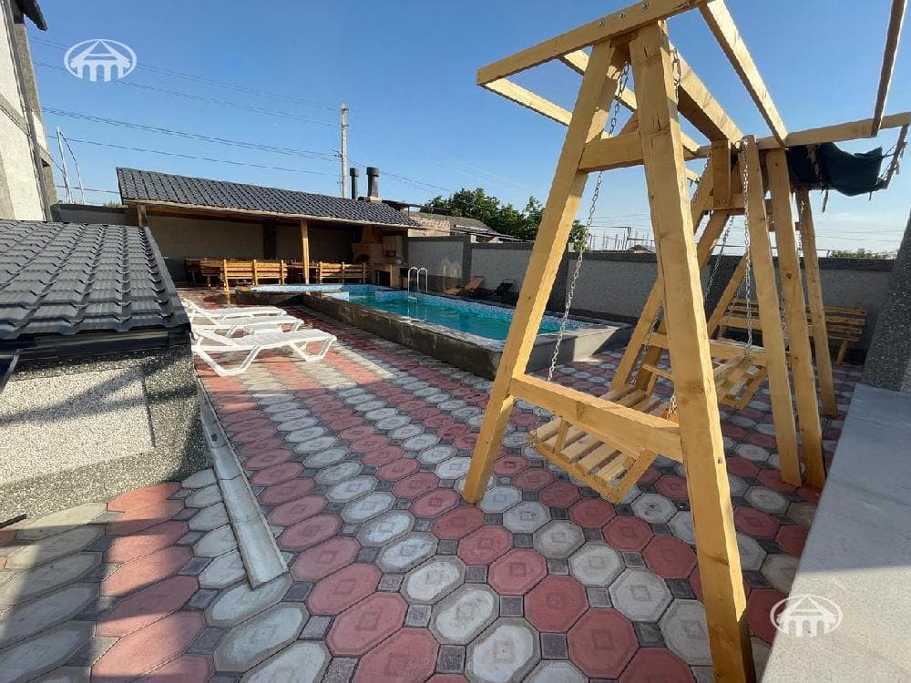 Mansion · 4 rooms · 285 m² · Nor Erznka