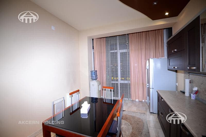 Квартира · 3 комн. · 120 м² · Арабкир
