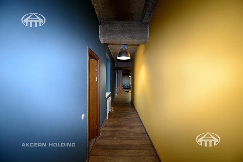 Office · 660 m² · Kentron
