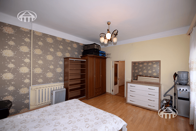 House · 3 rooms · 131 m² · Arabkir