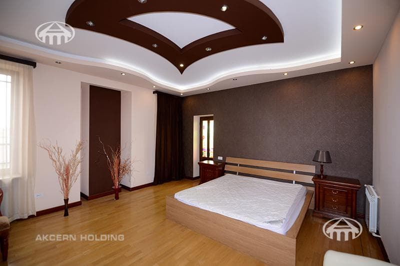 Mansion · 6 rooms · 415 m² · Nor Nork
