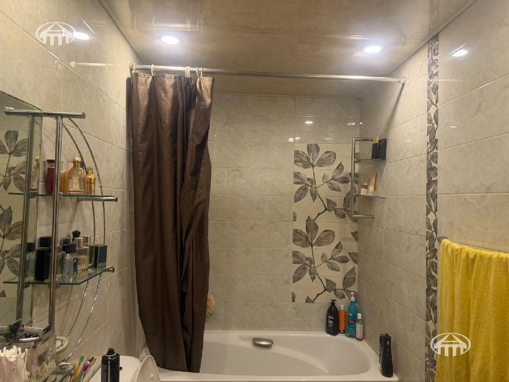 Apartment · 4 rooms · 99 m² · Kentron