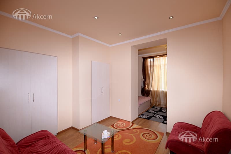 Apartment · 2 rooms · 58 m² · Kentron