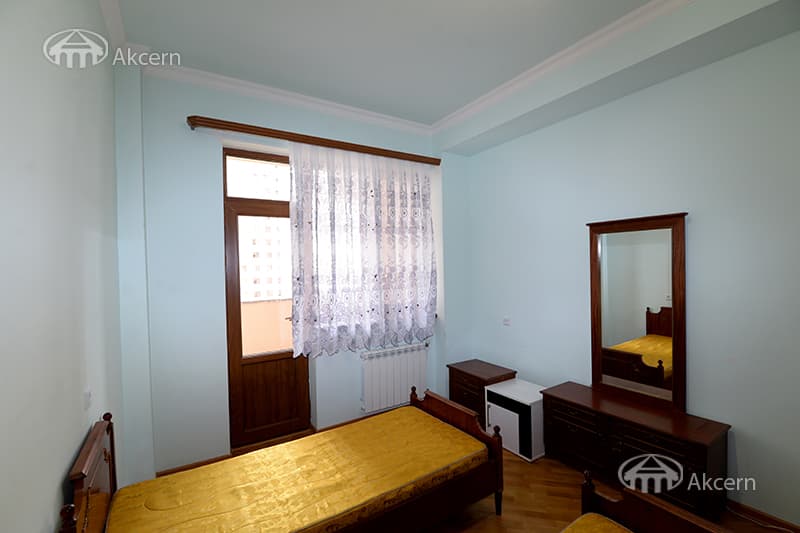 Apartment · 3 rooms · 105 m² · Kanaker-Zeytun